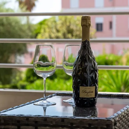 Welcoming With Parking - Croisette Апартаменты