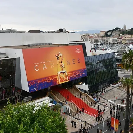 Welcoming With Parking - Croisette Lägenhet Cannes